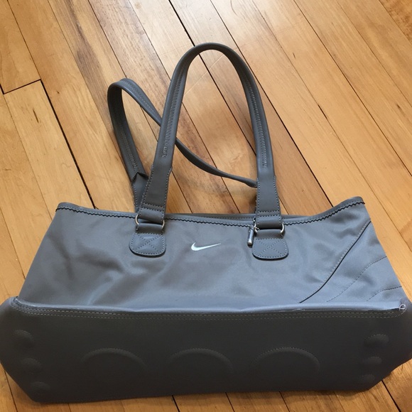 Nike Handbags - Nike gym bag